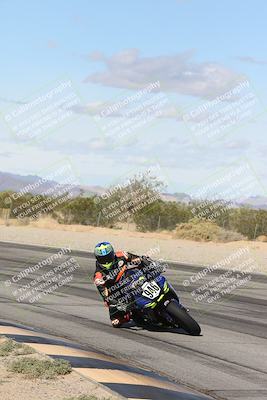 media/Nov-16-2025-Race Pace (Sun) [[8c5fa54630]]/Verified Riders/4-Turn 3 Inside (1050am)/